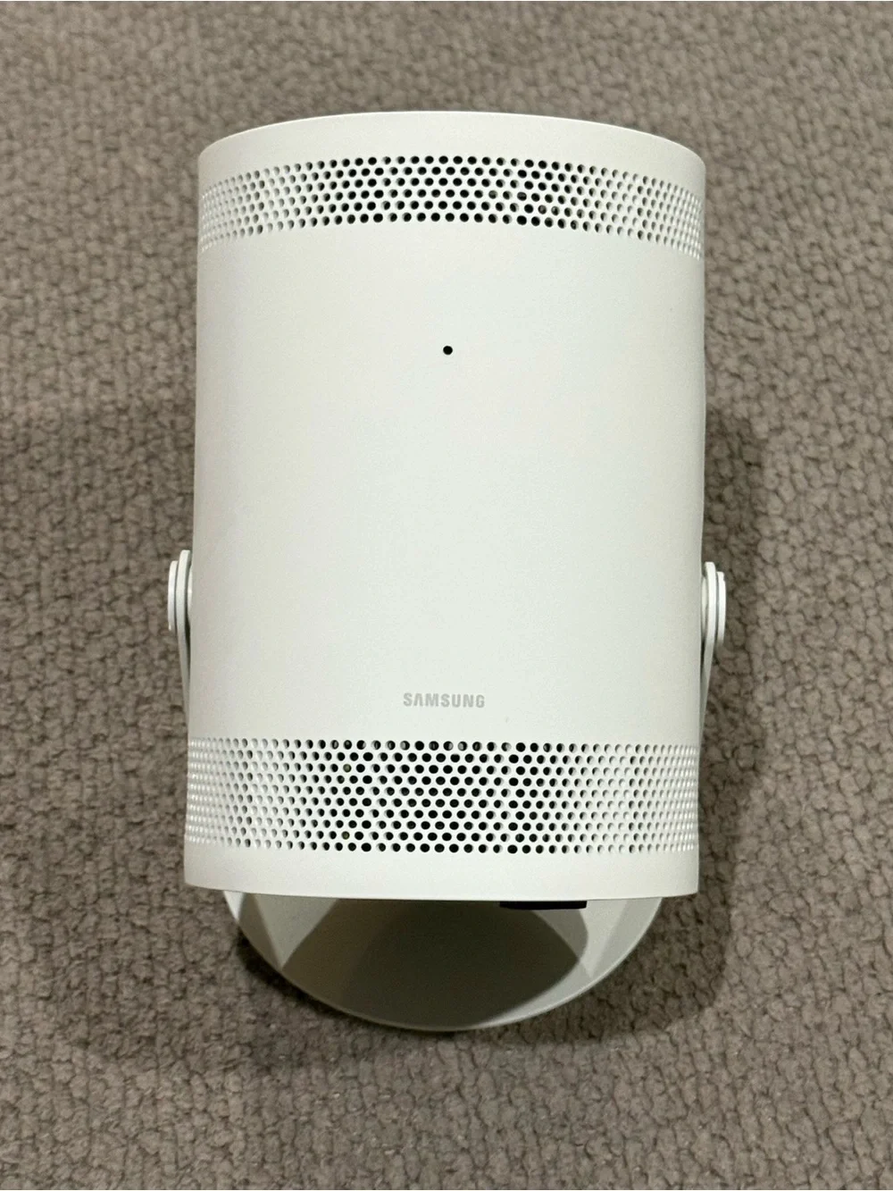 Samsung The Freestyle SP-LSP3BLA 1080p Smart Portable Projector Open Box Complet